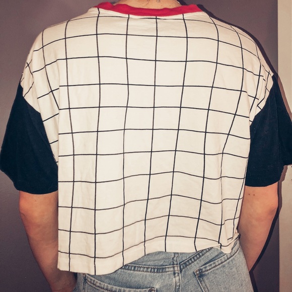 Fun patterned forever 21 t-shirt - Picture 3 of 3